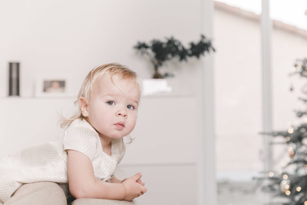 Familienshooting München: Familienfotos zu Weihnachten zuhause